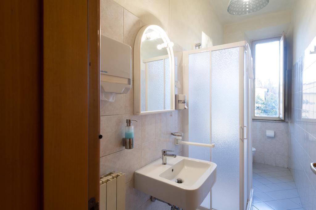 Hotel Moderno بيزا المظهر الخارجي الصورة