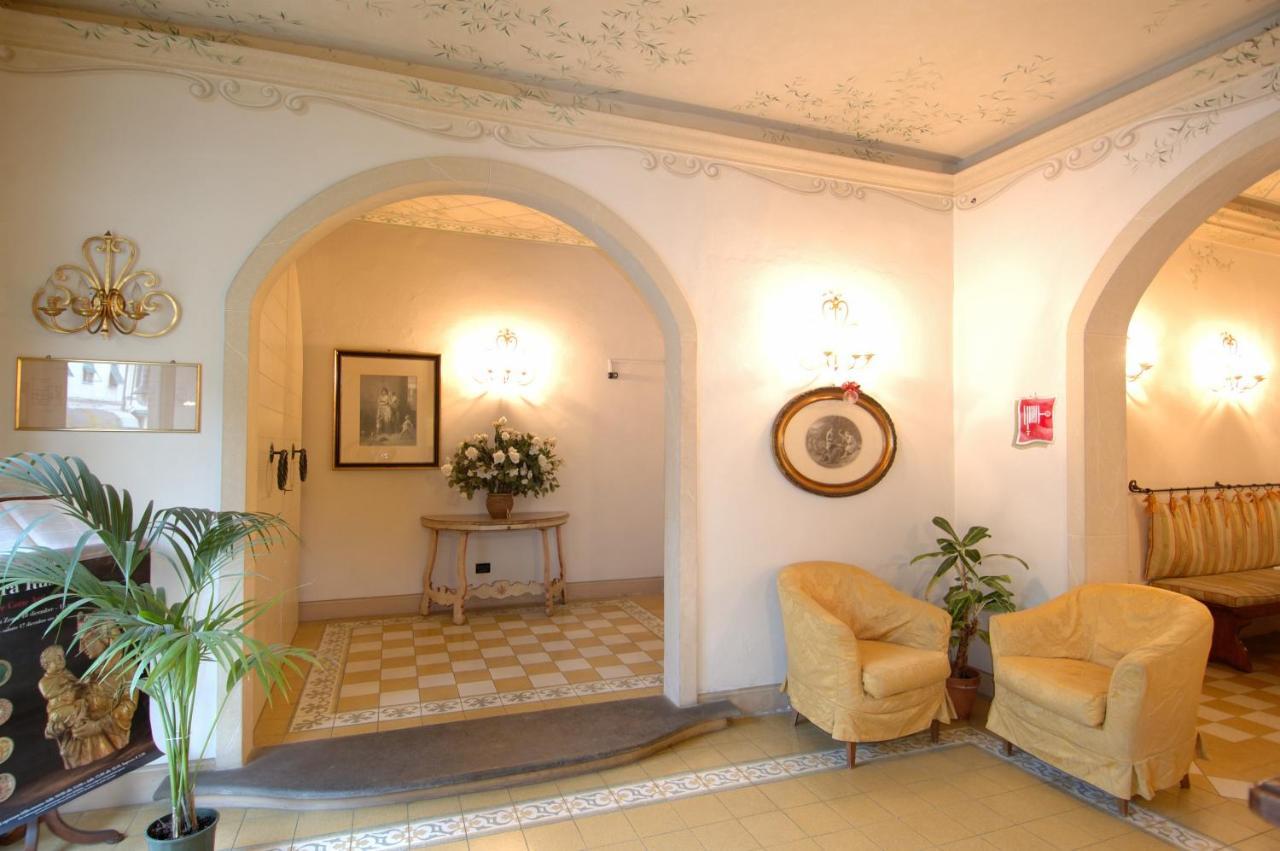 Hotel Moderno بيزا المظهر الخارجي الصورة
